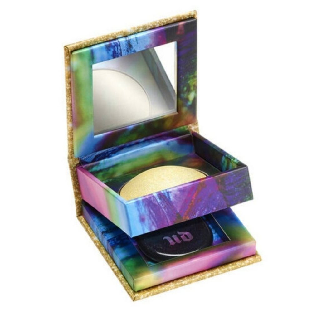 Urban Decay Space Powder Highlighter NEW - Picture 2 of 2